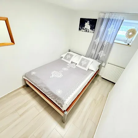 Quarto em Acomodações Particulares Pod Szymoszkową Centrum , 10 Minut Do Krupówek *