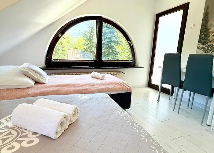 Pod Szymoszkowa Centrum ,400m Do Wyciagu Narciarskiego Habitación en casa particular *